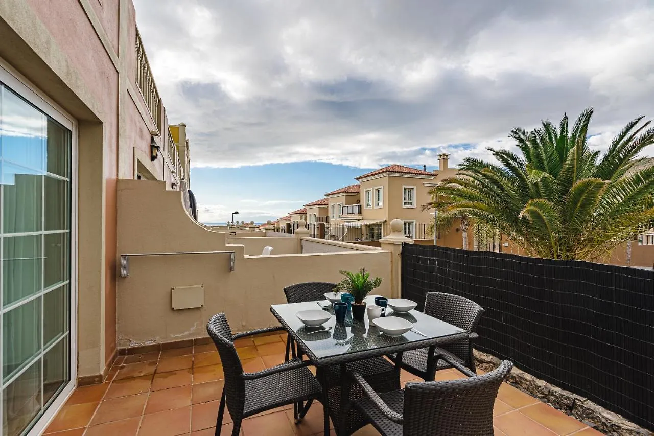 Paraiso Palm Mar Beautiful & Bright Renovated Apartment With Air Conditioning Palm-mar