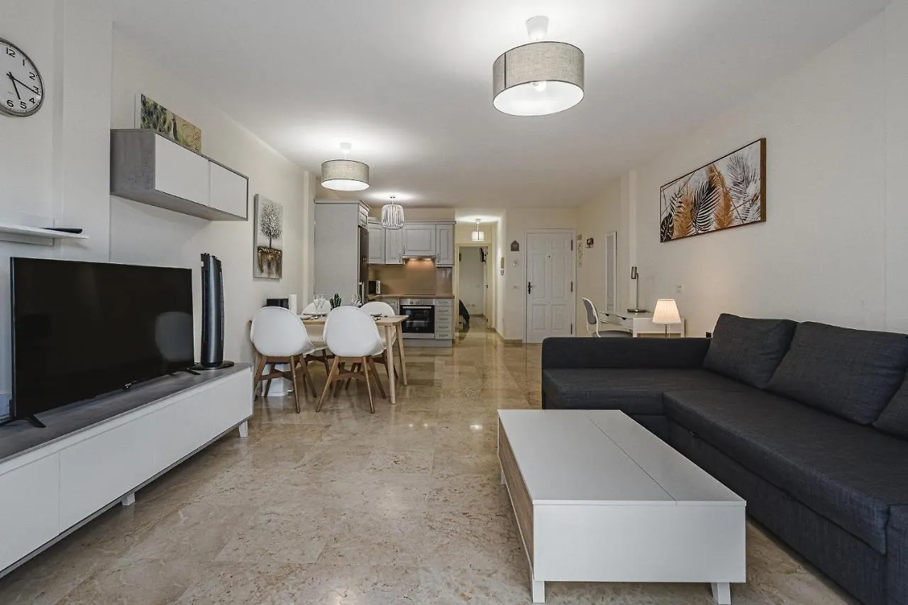 Paraiso Palm Mar Beautiful & Bright Renovated Apartment With Air Conditioning Palm-mar