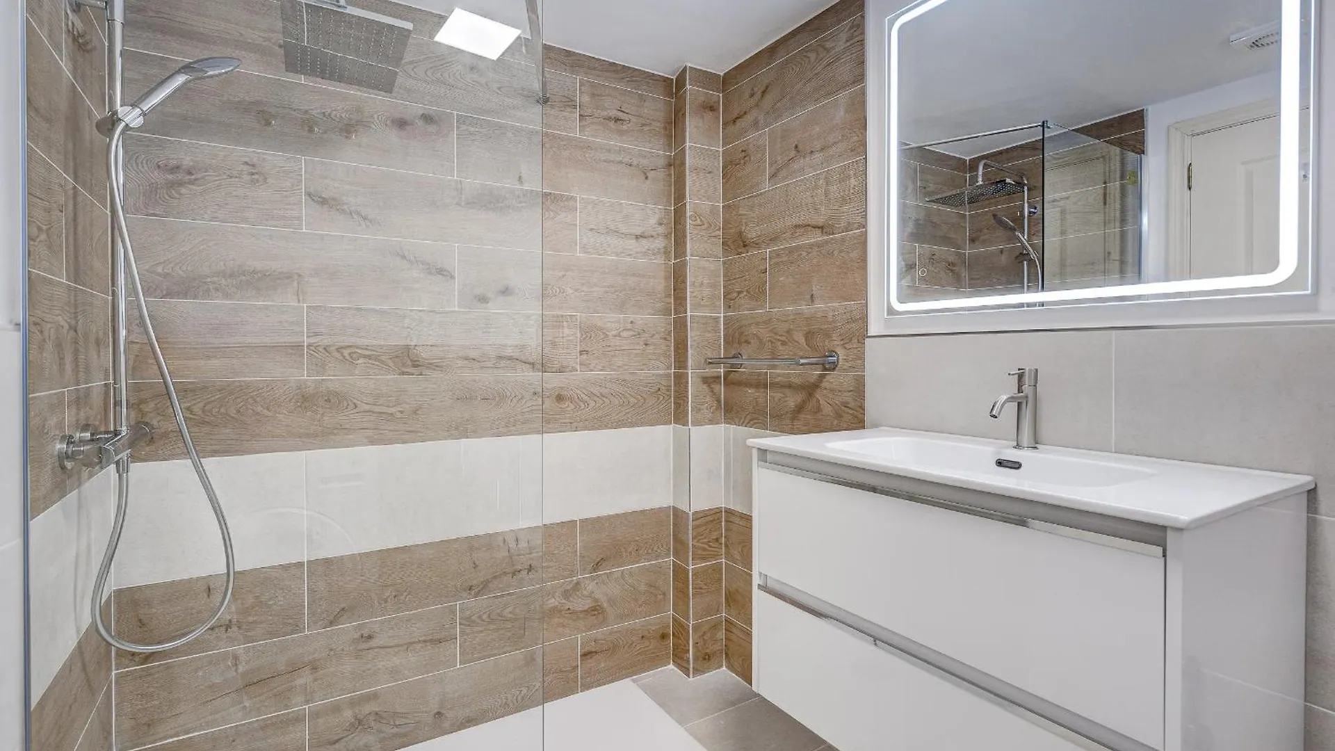 Paraiso Palm Mar Beautiful & Bright Renovated Apartment With Air Conditioning Spanyolország